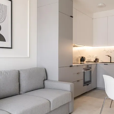 Rentplanet - Quorum * ורוצלב