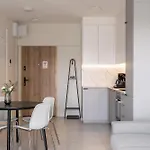 Rentplanet - Quorum Apartment Breslau
