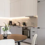 Rentplanet - Quorum Apartment Breslau