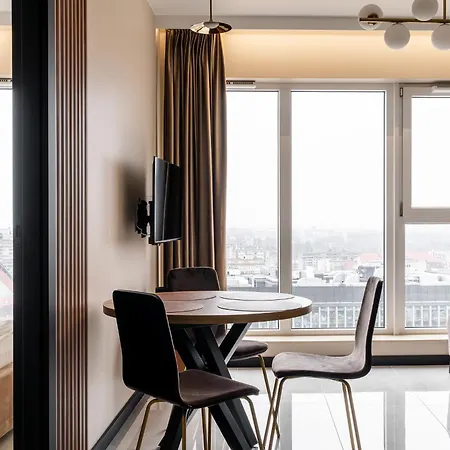 Rentplanet - Quorum Apartman