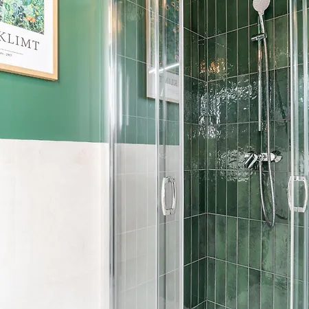 Rentplanet - Quorum Apartment Wroclaw