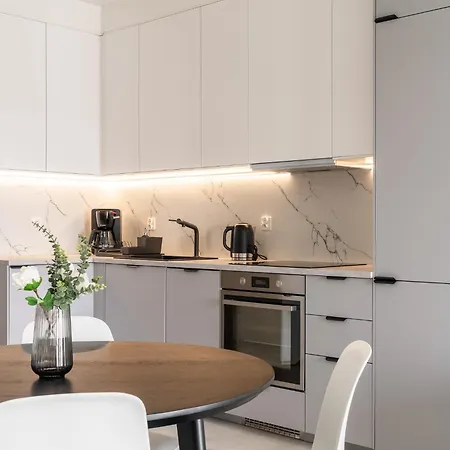 Rentplanet - Quorum Apartment Wroclaw