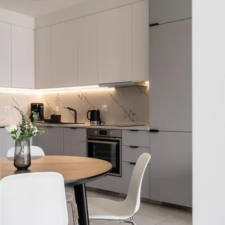 Rentplanet - Quorum Apartament