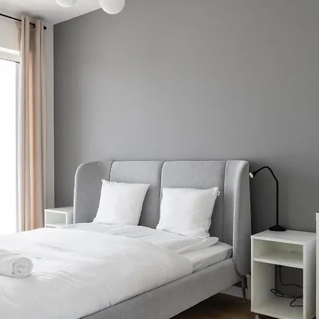 Apartament Rentplanet - Quorum *