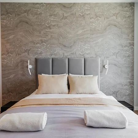 Rentplanet - Quorum Apartman *