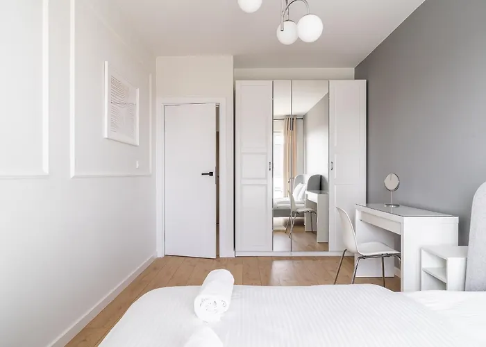 Rentplanet - Quorum Apartament