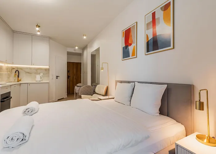 Apartament Rentplanet - Quorum *